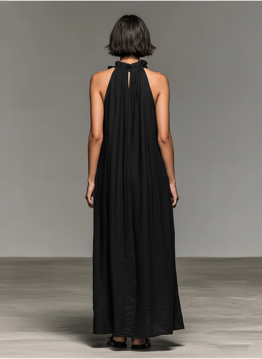 Mono Majestic Elegance